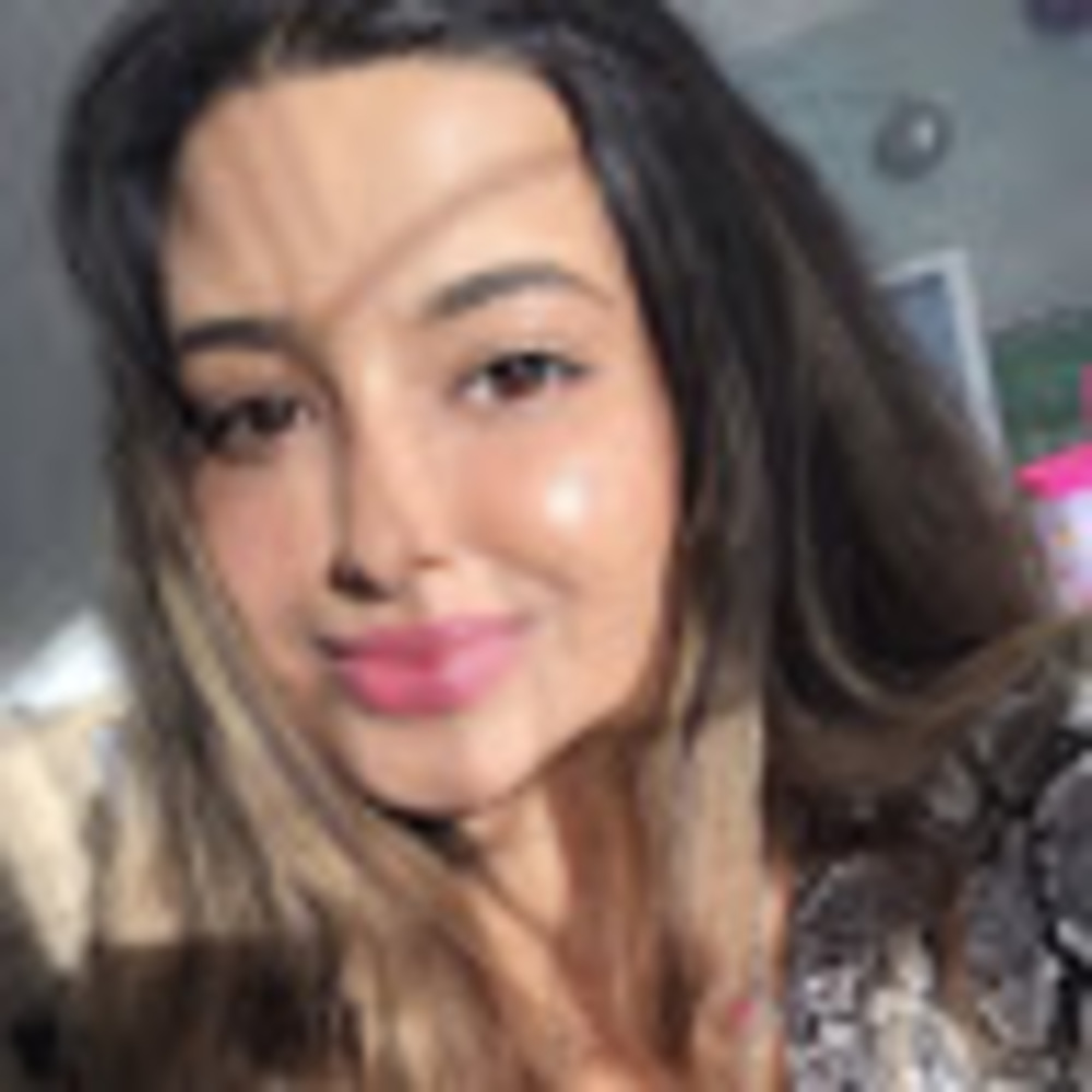 Meet your Posher, Laila
